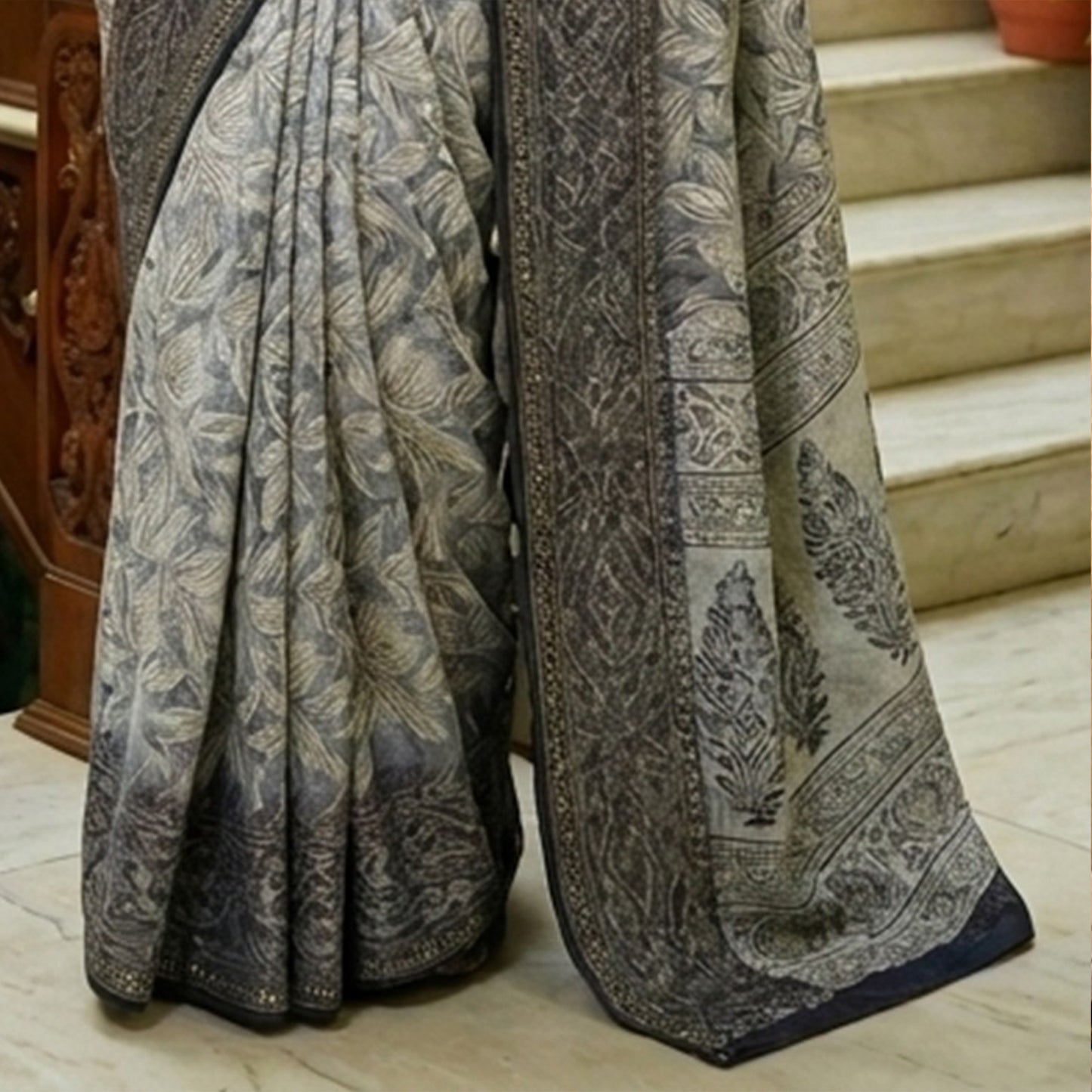 Chiffon Crepe Blue floral Saree