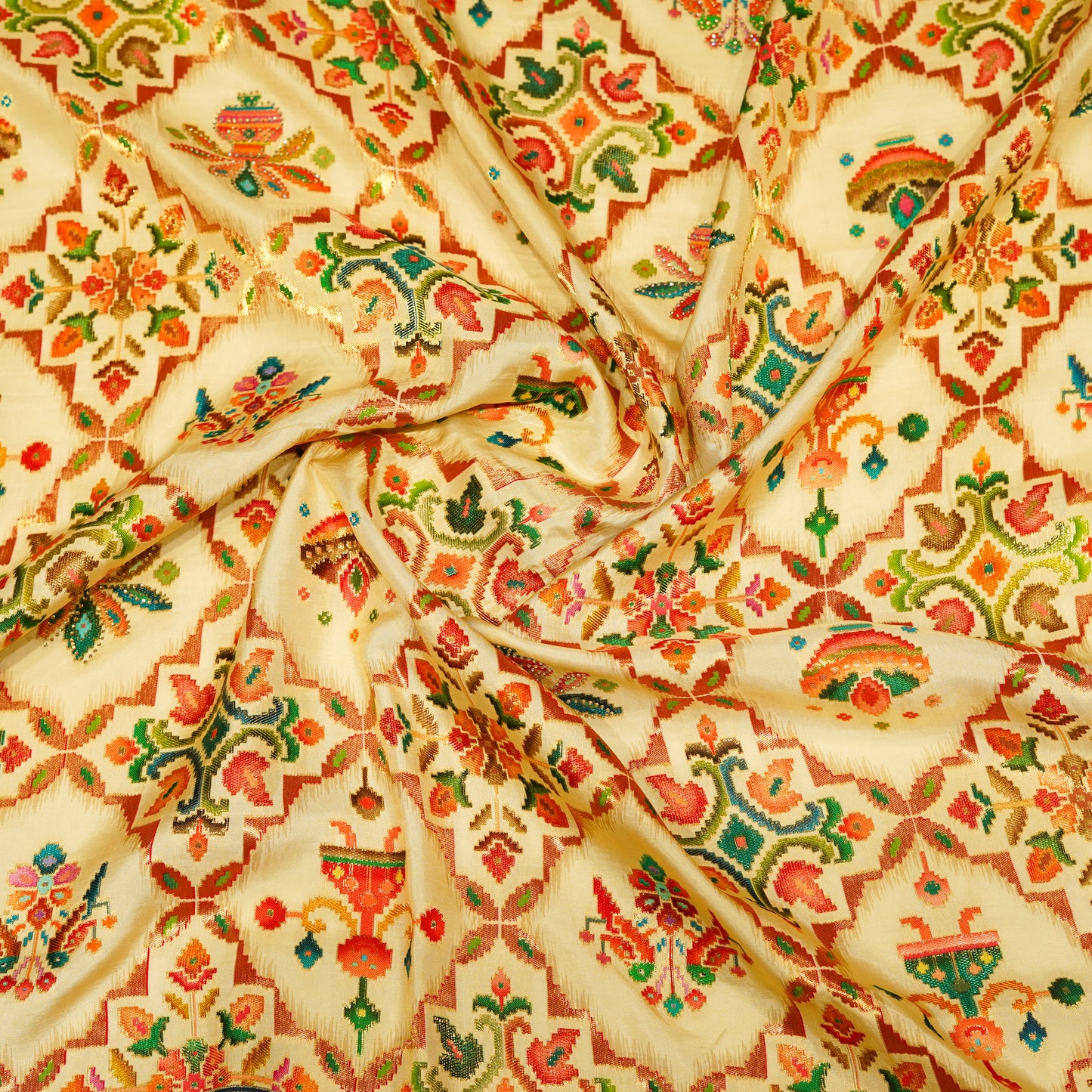 Elegant Ivory Silk Saree