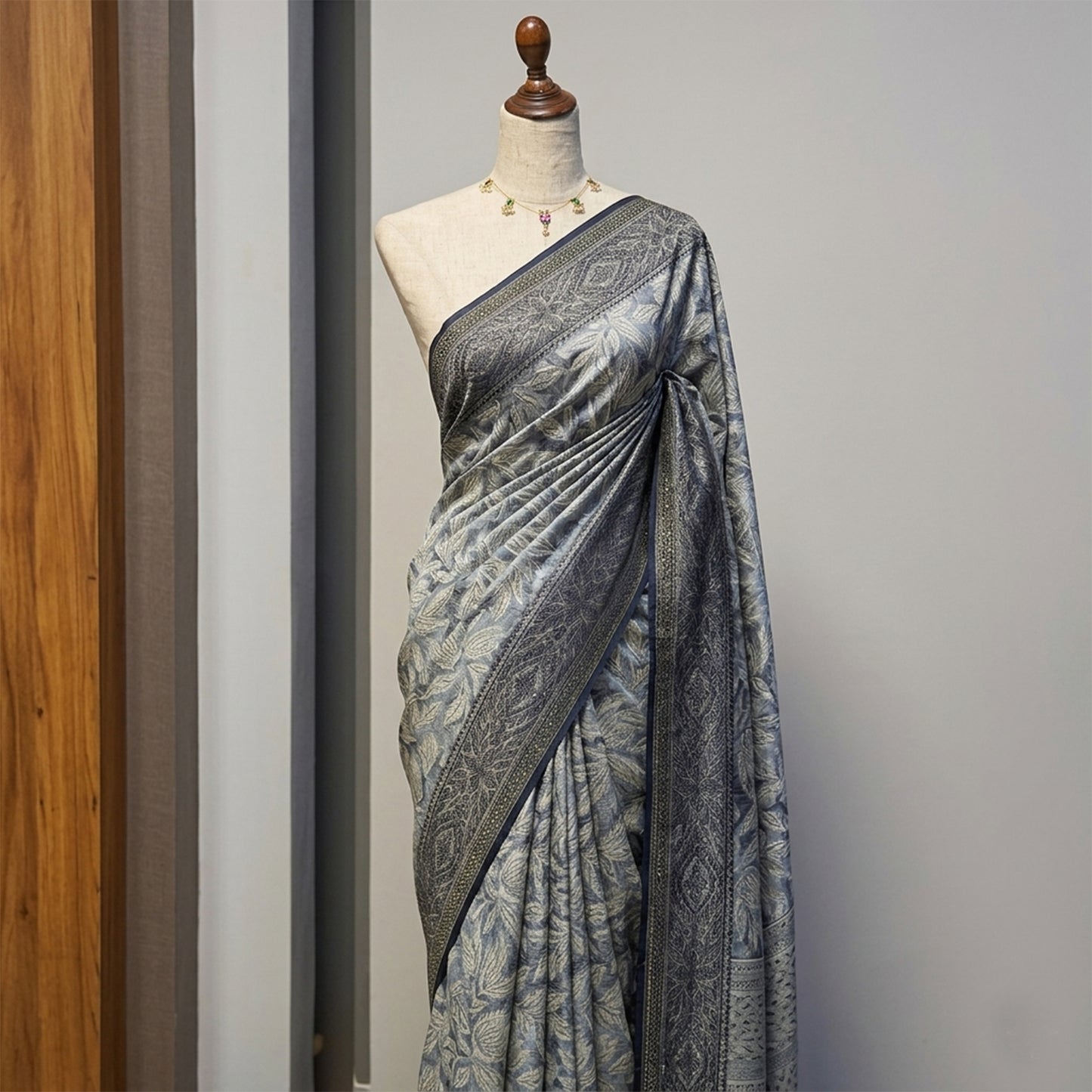 Chiffon Crepe Blue floral Saree